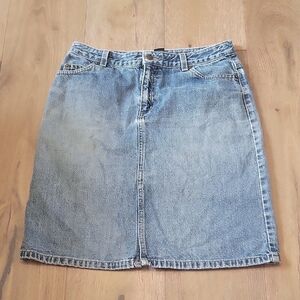 The Limited Denim Skirt Size 8